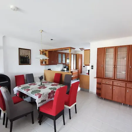 Forras Apartmán *