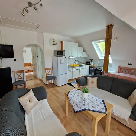 Forrás Apartamento *